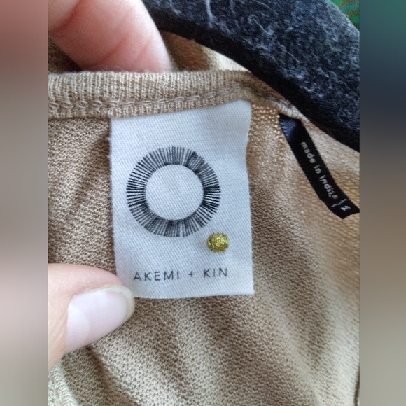 Akemi and Kin for Anthropologie embroidered tank top - Picture 4 of 6